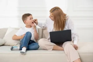 Tooth Chipped at Gum Line, No Pain? Here’s What It Means and How to Treat It 38 Tooth Chipped at Gum Line No Pain symptoms